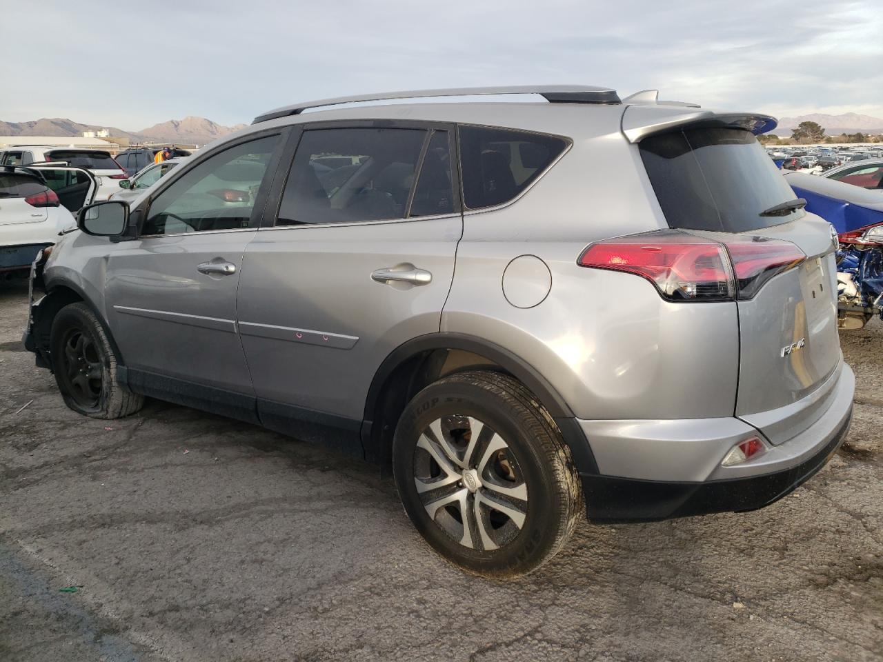 JTMZFREV3JJ181377 TOYOTA RAV4 2018