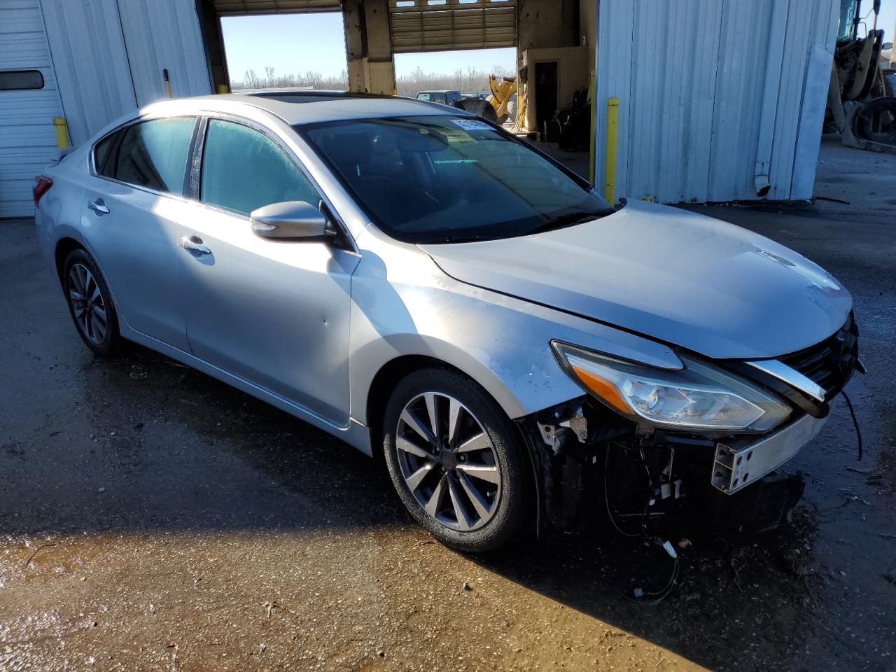 2017 Nissan Altima 2.5 vin: 1N4AL3AP9HC277948