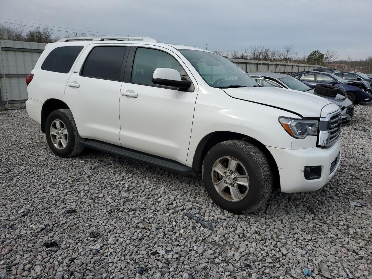 5tdzy5g19js071675 5TDZY5G19JS071675 2018 Toyota Sequoia Sr5