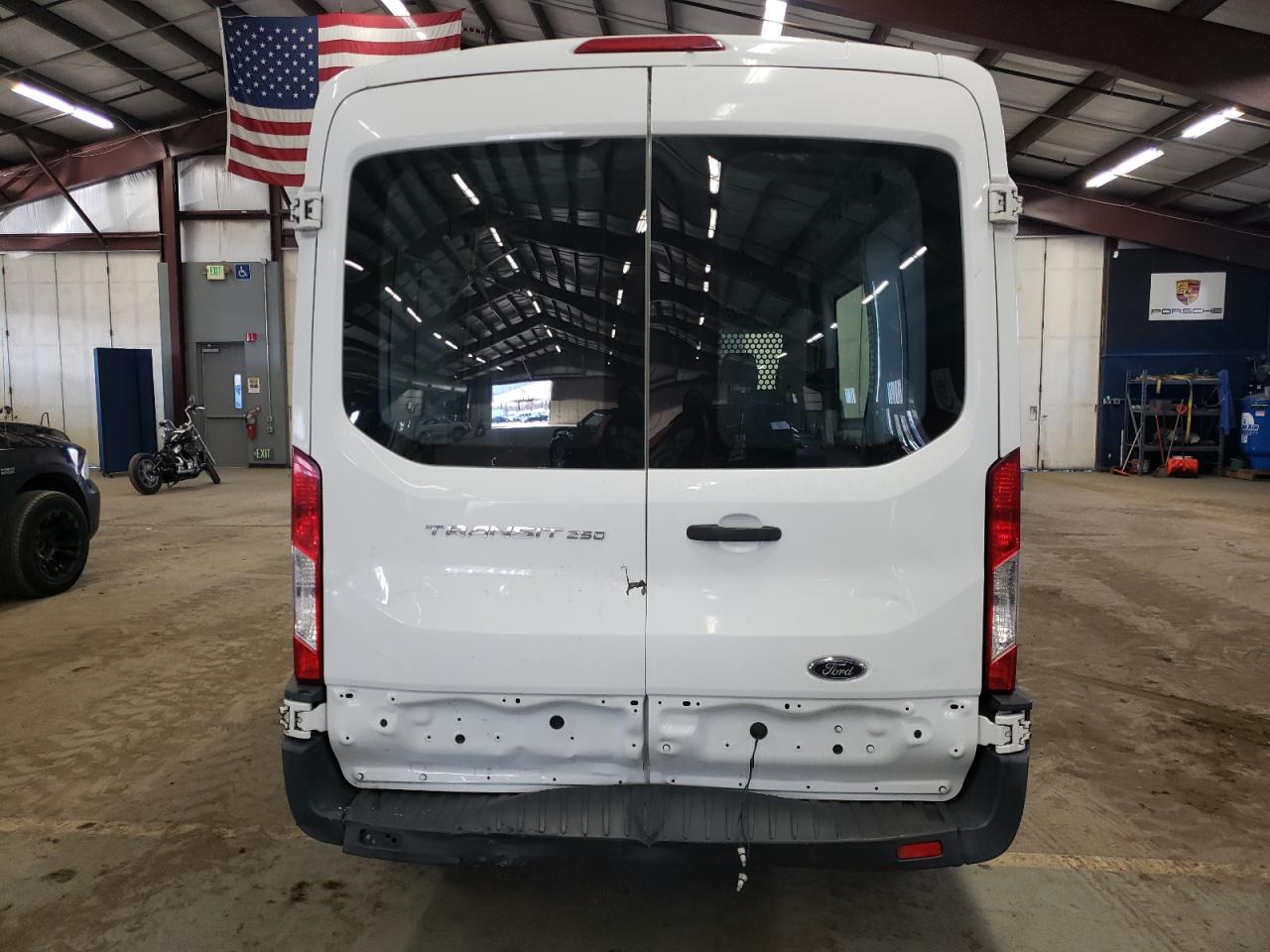 1FTNR1CM0FKA51396 2015 Ford Transit T-250