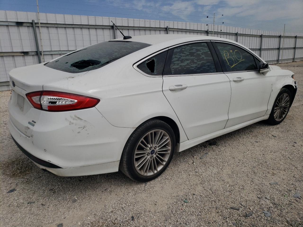 3FA6P0HD7ER355578 2014 Ford Fusion Se