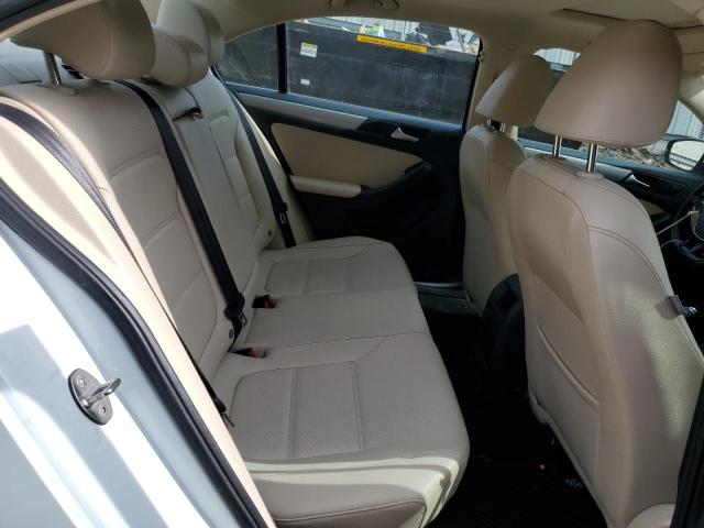 2017 VOLKSWAGEN JETTA SE 3VWDB7AJ2HM305372