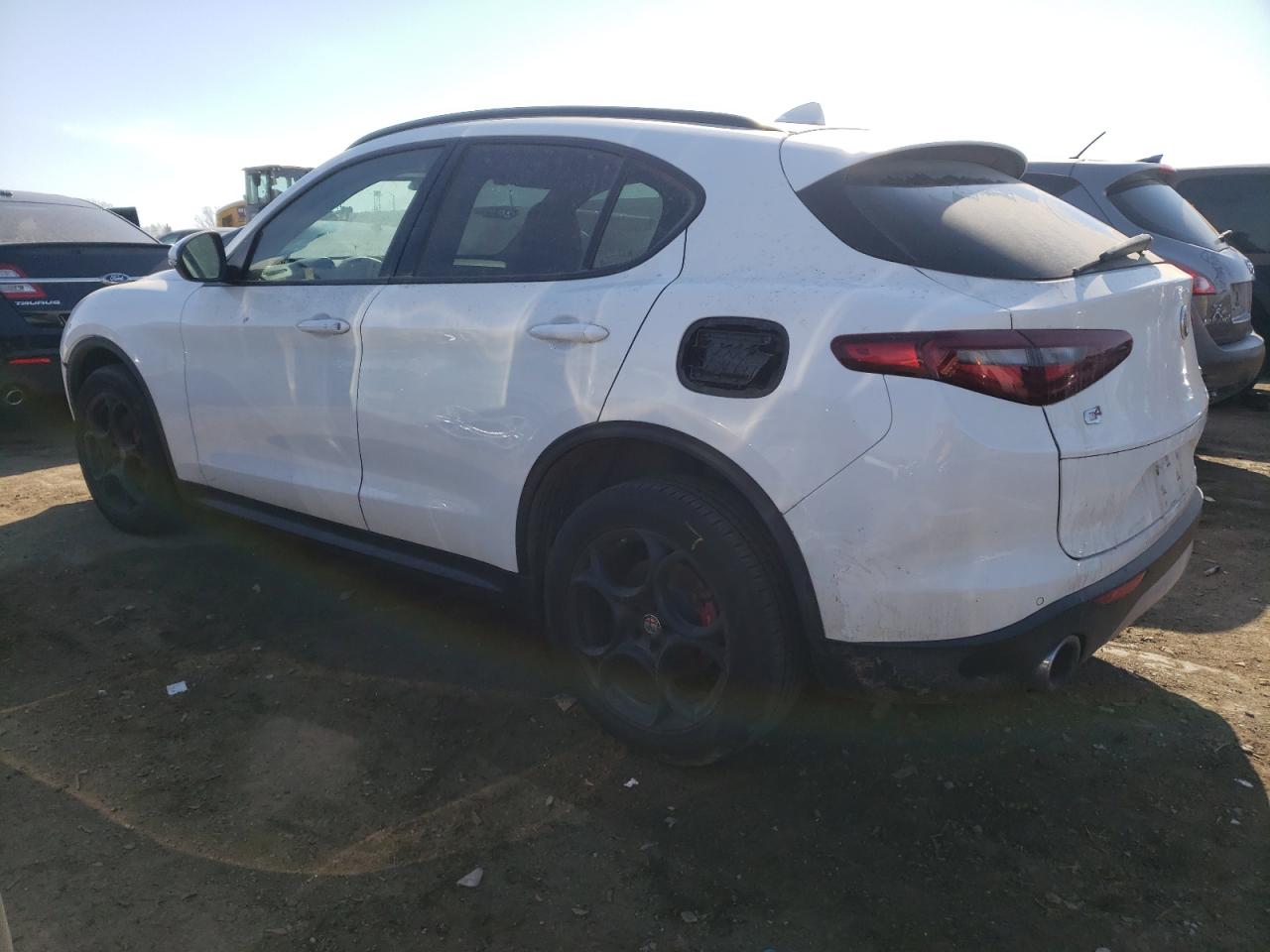 ASFAKPN0J7B73652 2018 Alfa Romeo Stelvio Sport