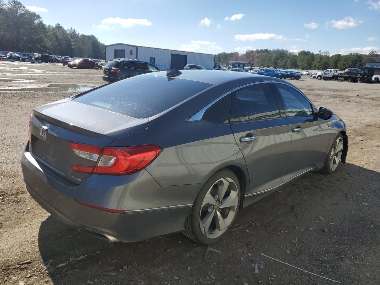 1HGCV1F94JA076571 HONDA ACCORD 2018