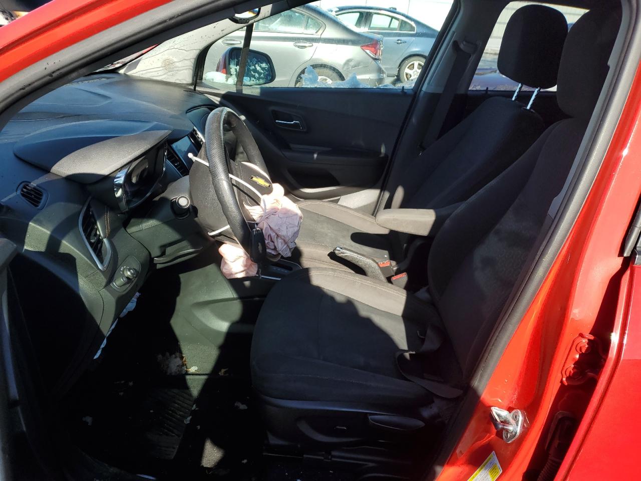 KL7CJKSB0LB353445 CHEVROLET TRAX 2020
