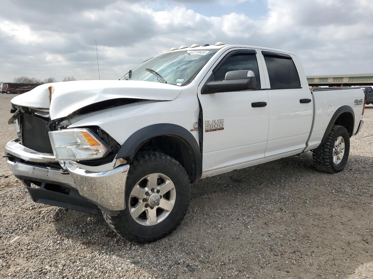 2018 Ram 2500 St vin: 3C6UR5CL7JG379934