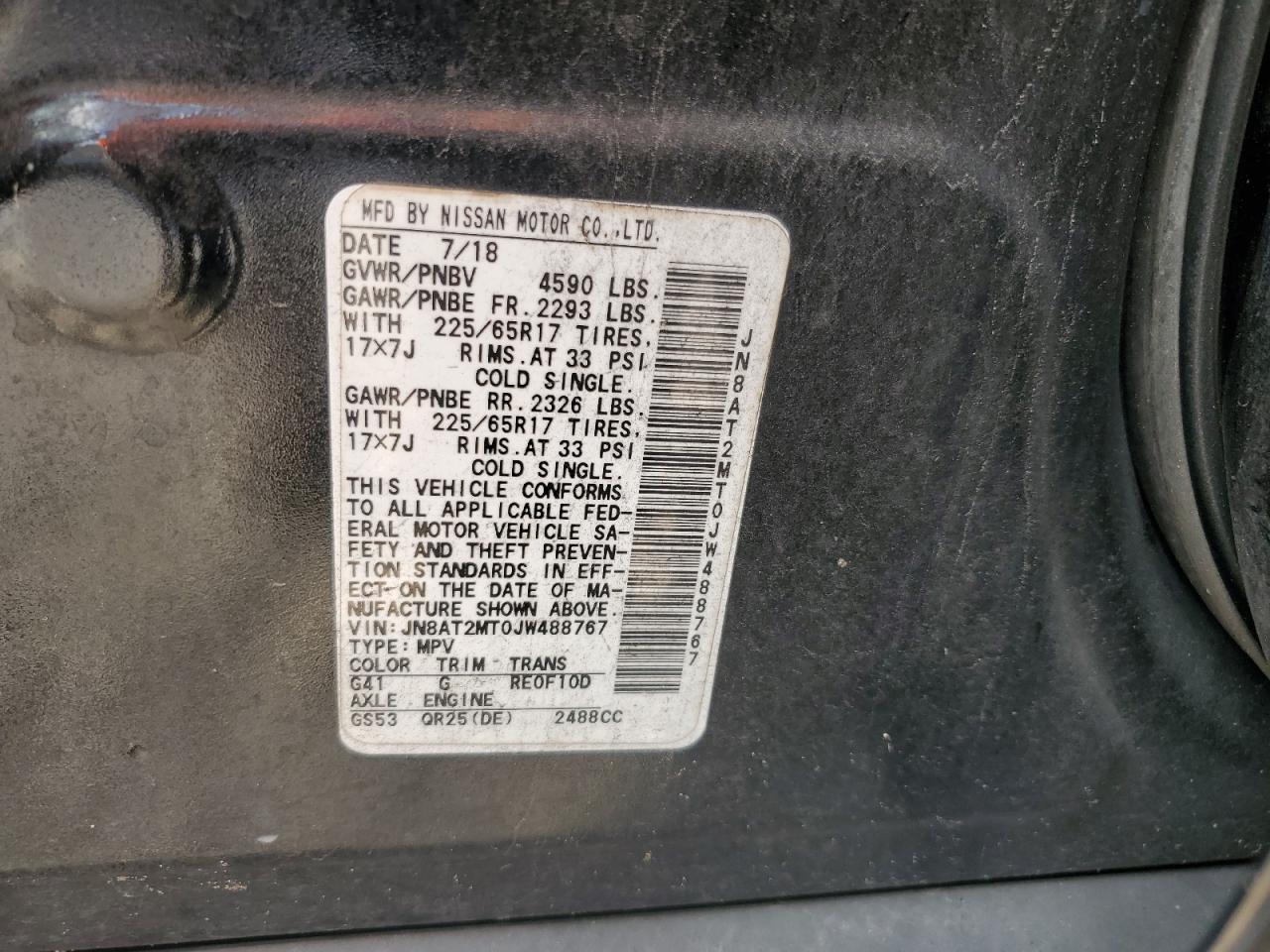 VIN: JN8AT2MT0JW488767 2018 NISSAN ROGUE