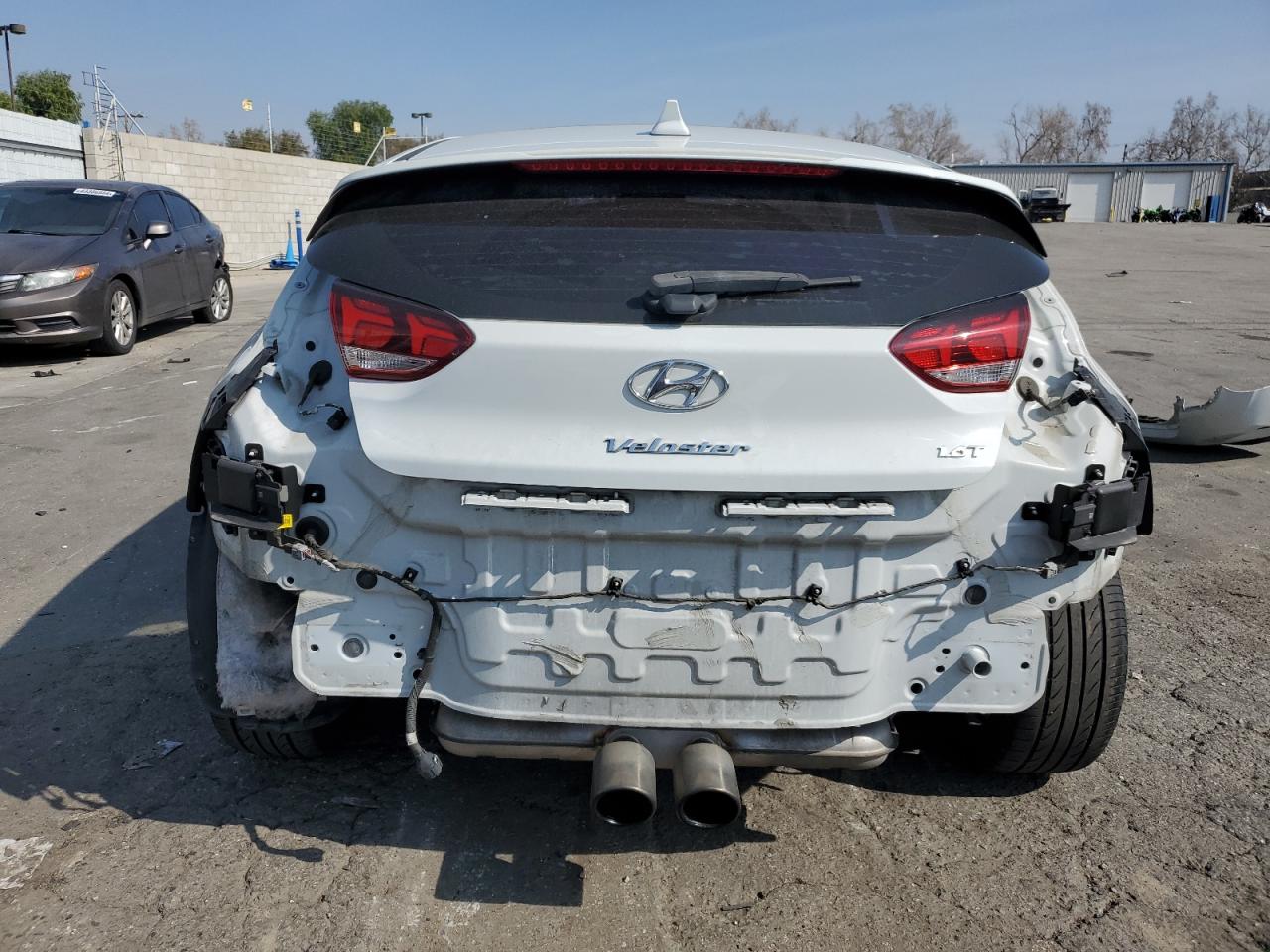 KMHTH6AB7KU015188 HYUNDAI VELOSTER 2019
