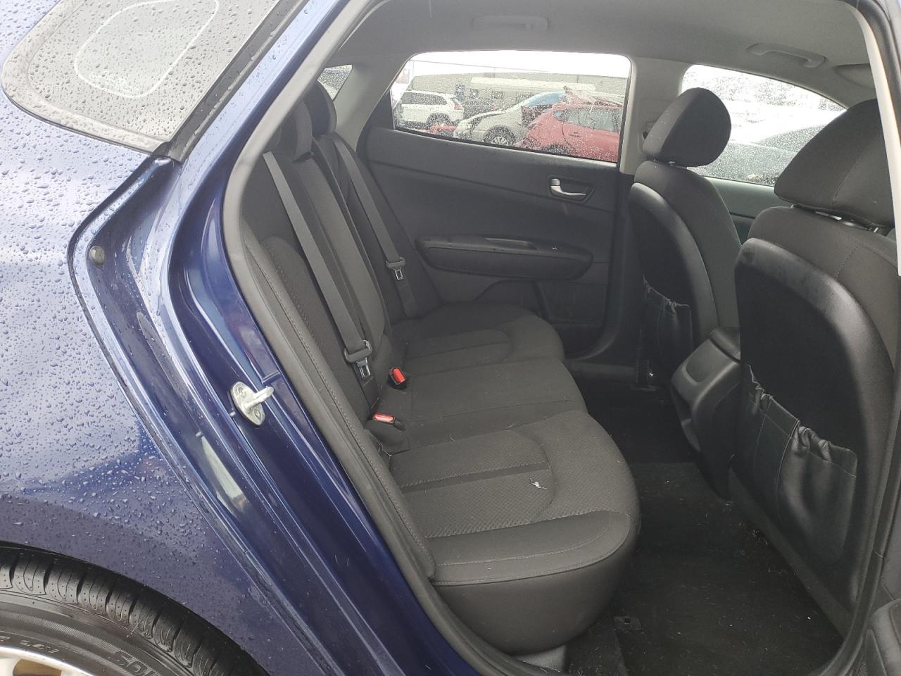 5XXGT4L39JG254423 2018 Kia Optima Lx