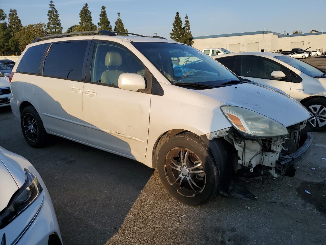 5TDZA22C55S311032 2005 Toyota Sienna Xle