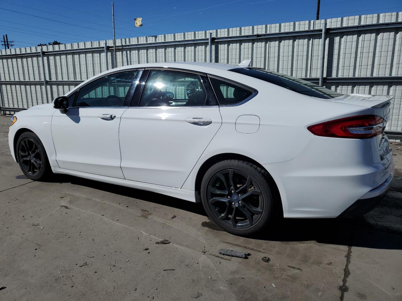 3FA6P0HD8KR185839 FORD FUSION 2019