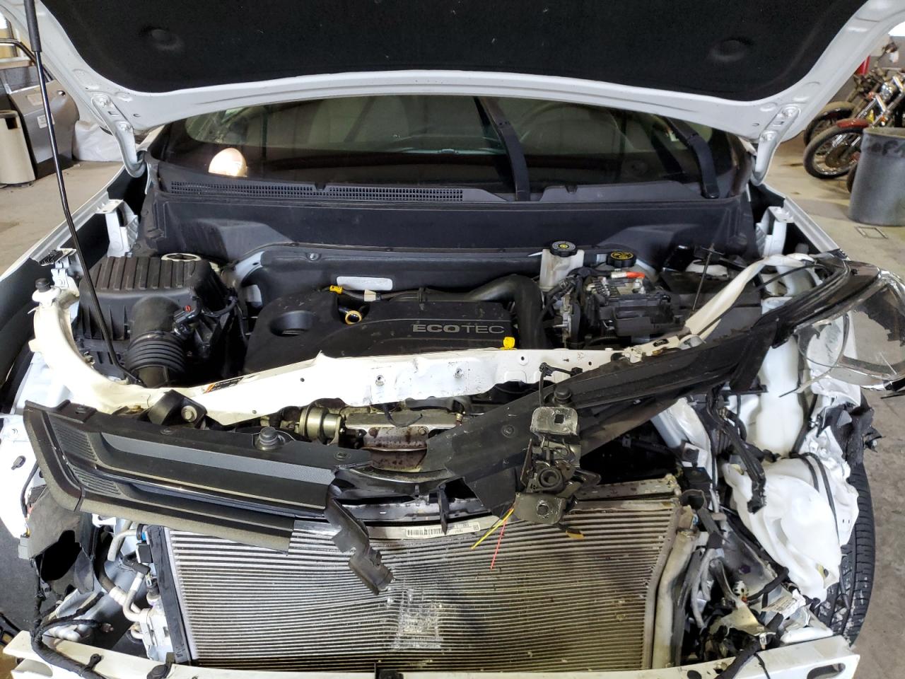 2GNAXUEVXL6100265 CHEVROLET EQUINOX 2020