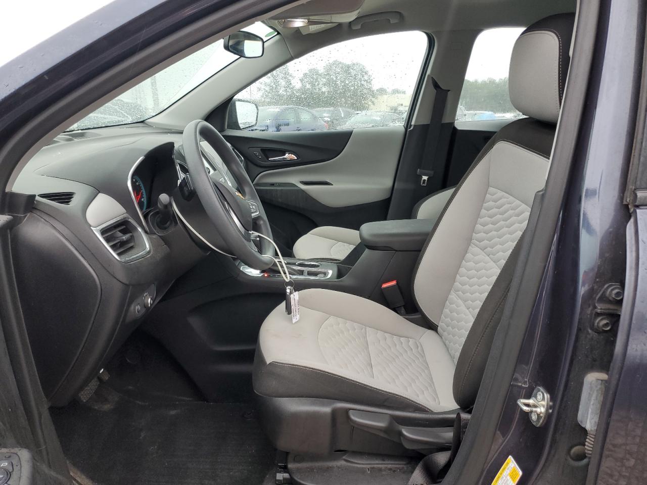 3GNAXHEV8JS607042 CHEVROLET EQUINOX 2018