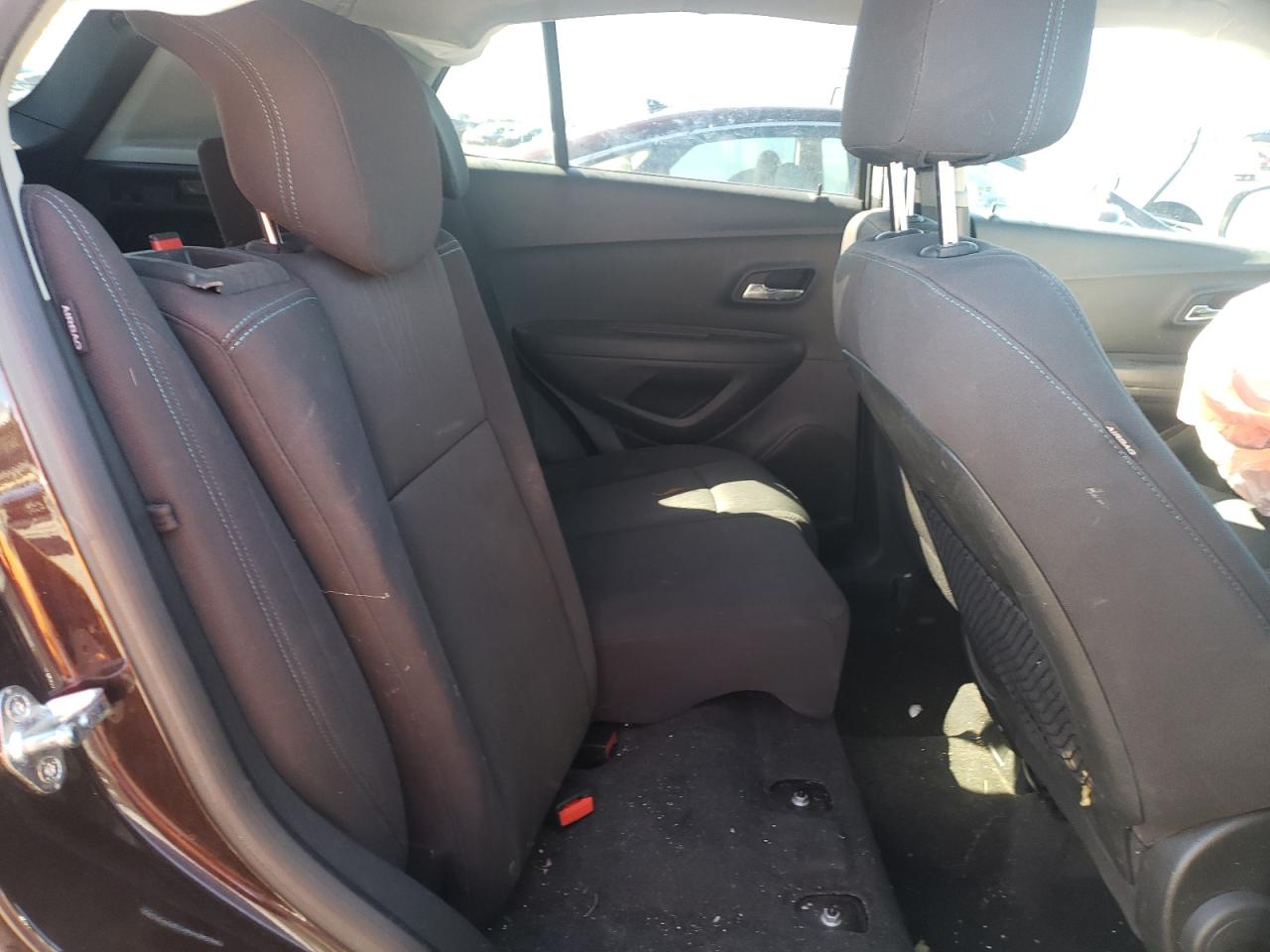 KL7CJPSB6GB625984 CHEVROLET TRAX 2016