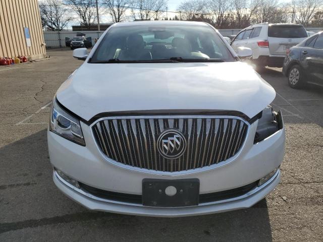  BUICK LACROSSE 2015 Білий