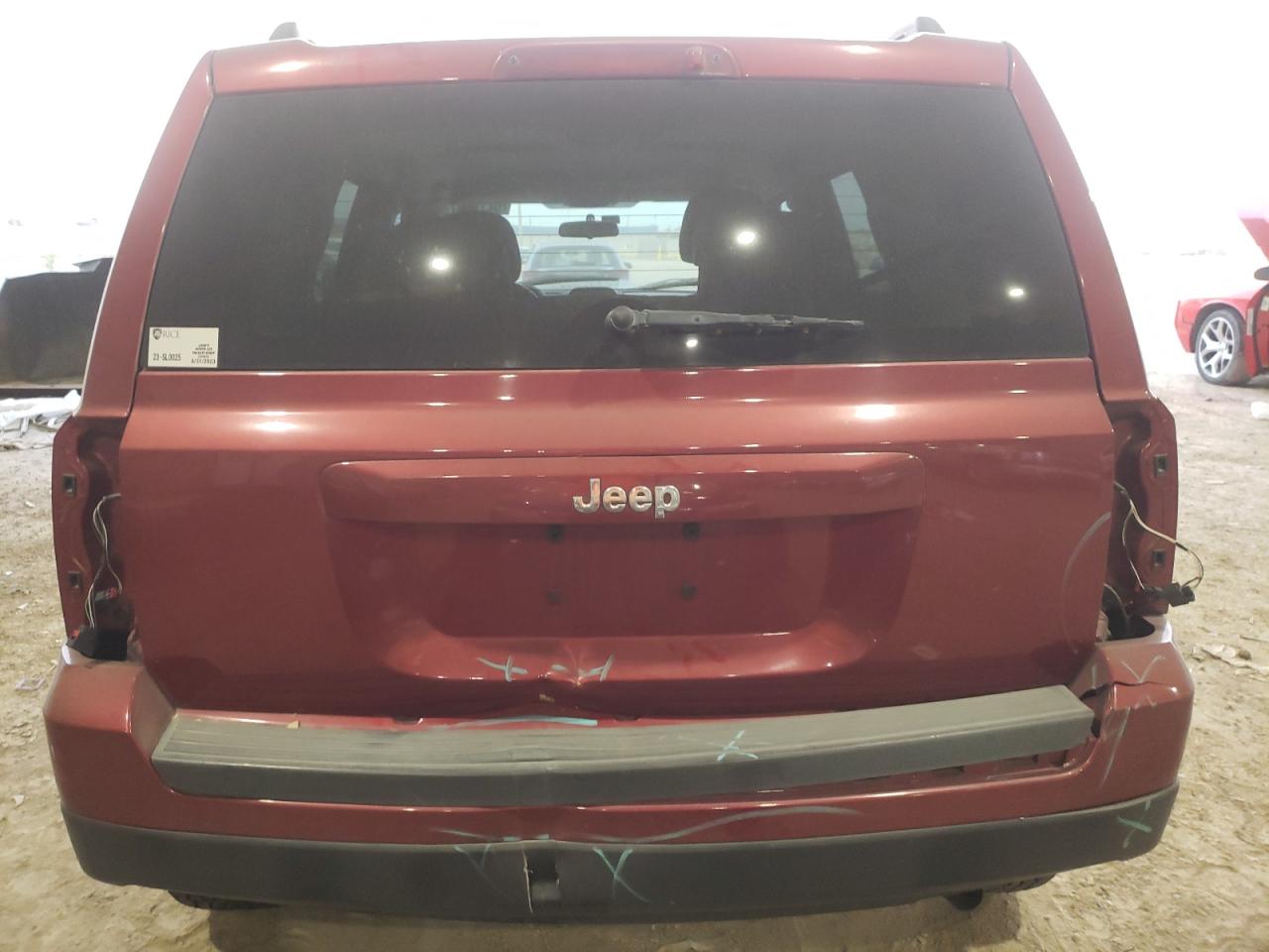 1C4NJPBB8ED850694 2014 Jeep Patriot Sport