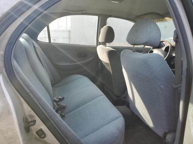 2000 Hyundai Elantra - Image 10