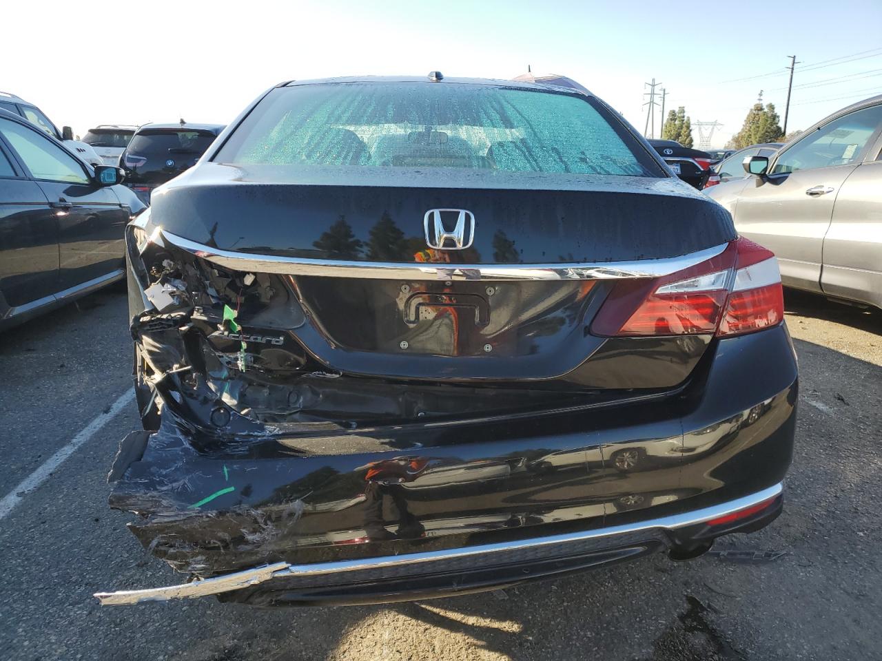 1HGCR2F7XGA220464 HONDA ACCORD 2016