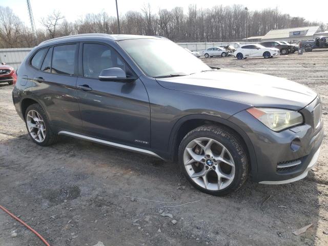 2015 BMW X1 XDRIVE3 WBAVM5C57FVV94268