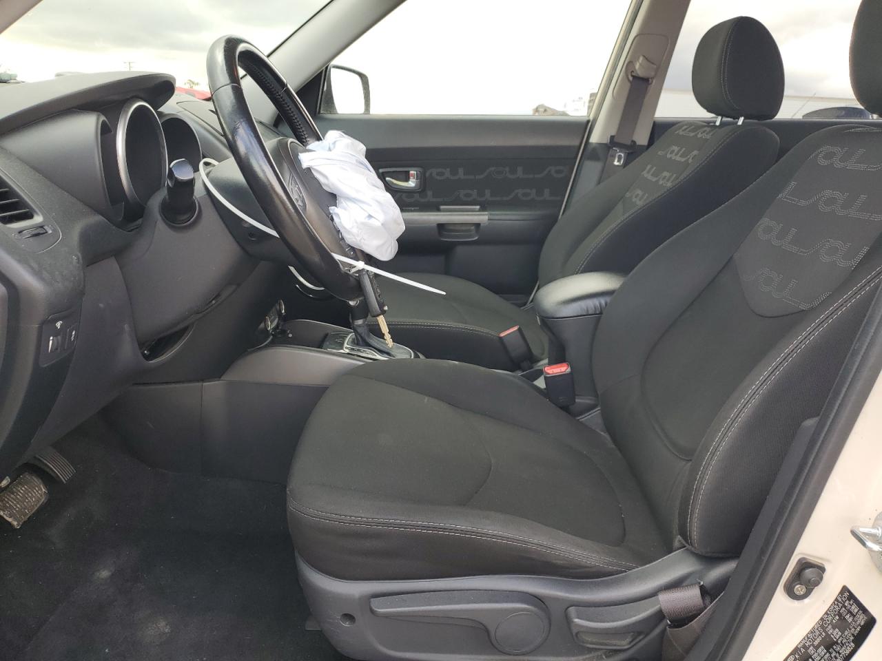 KNDJT2A68D7756828 2013 Kia Soul +