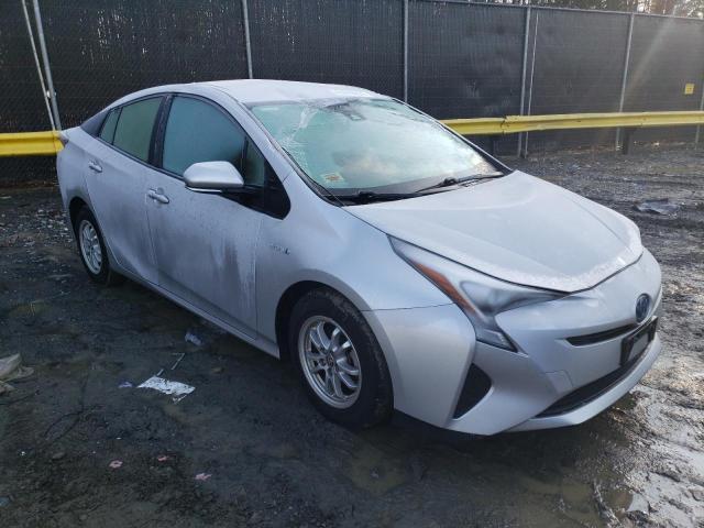 VIN WBAVM1C51FV318208 2017 TOYOTA PRIUS no.4