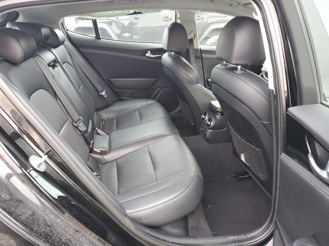 2018 KIA STINGER KNAE15LA2J6017351