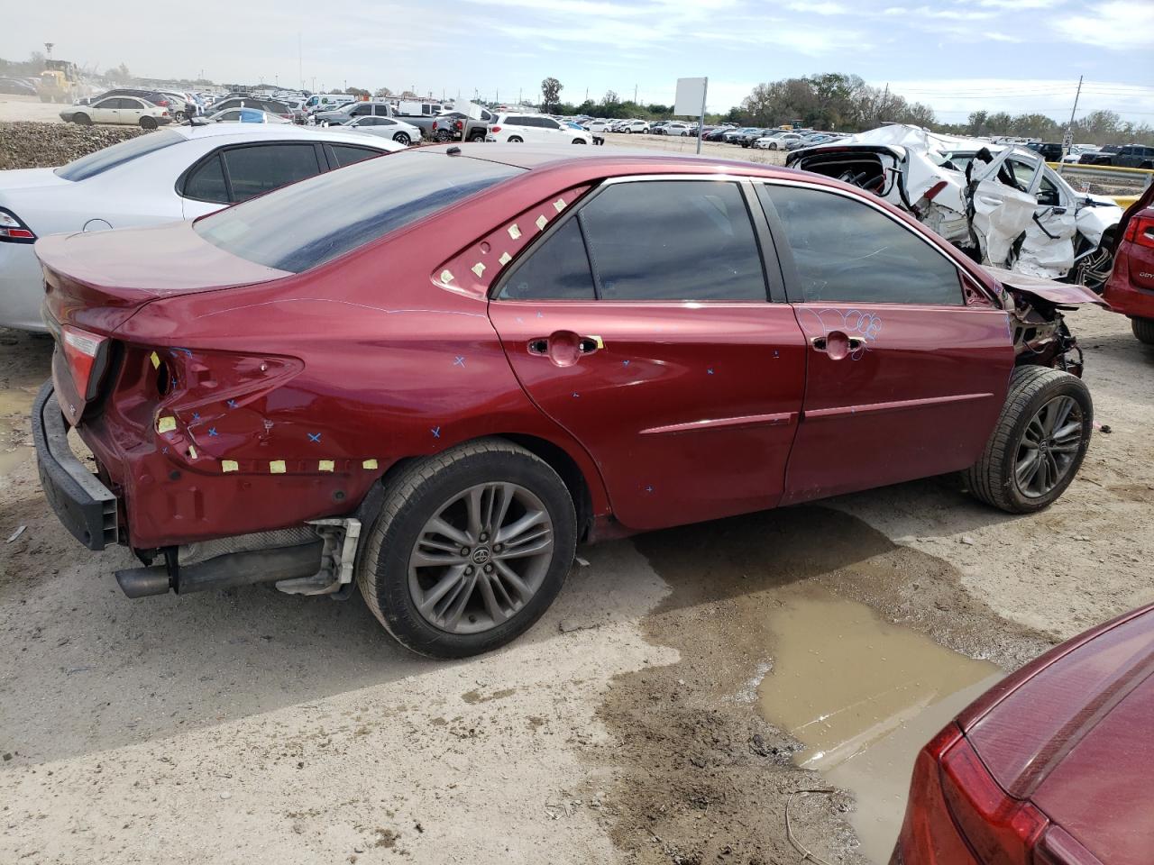 4T1BF1FKXGU517665 TOYOTA CAMRY 2016
