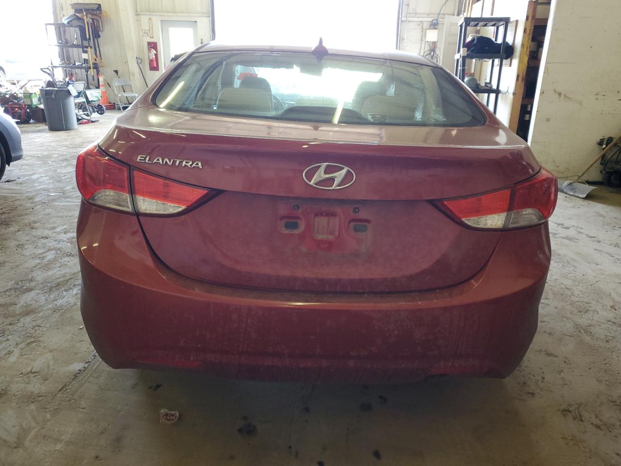 KMHDH4AE8DU501692 2013 Hyundai Elantra Gls