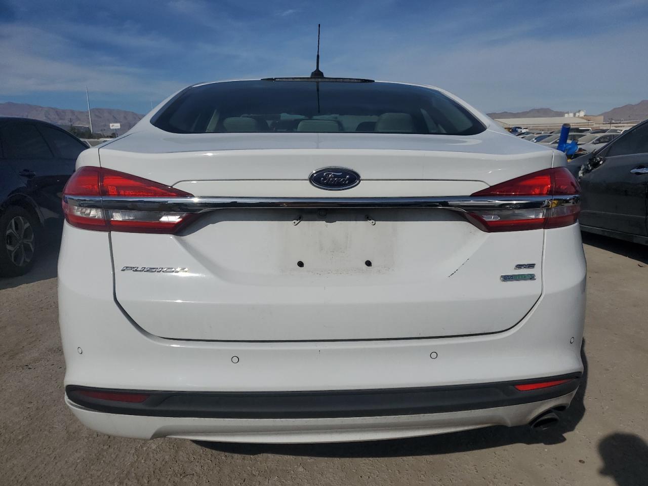 2018 Ford Fusion Se vin: 3FA6P0HD6JR285484