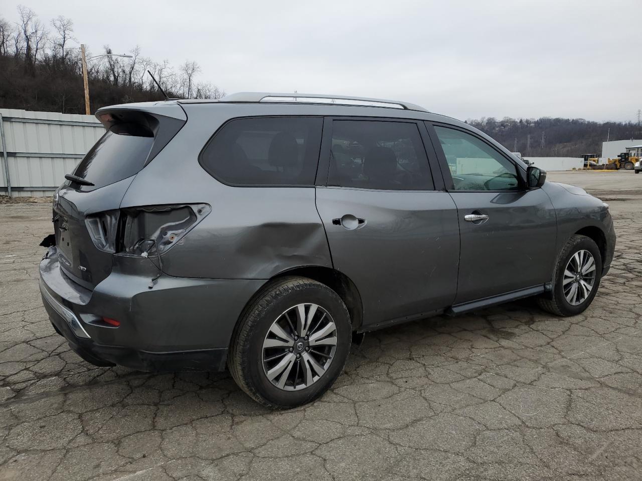 5N1DR2MM0JC656548 NISSAN PATHFINDER 2018
