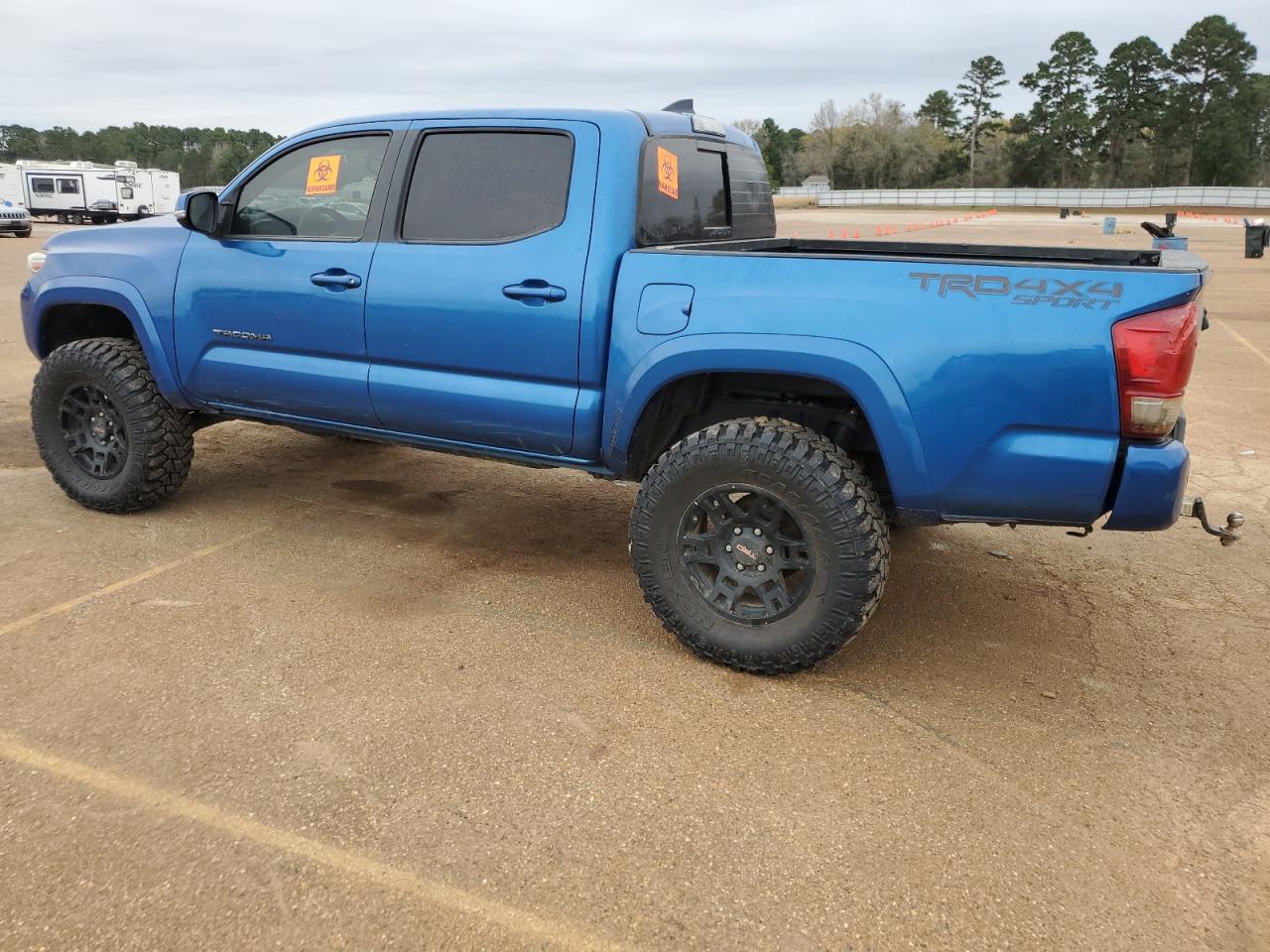 5TFCZ5AN6HX075640 TOYOTA TACOMA 2017