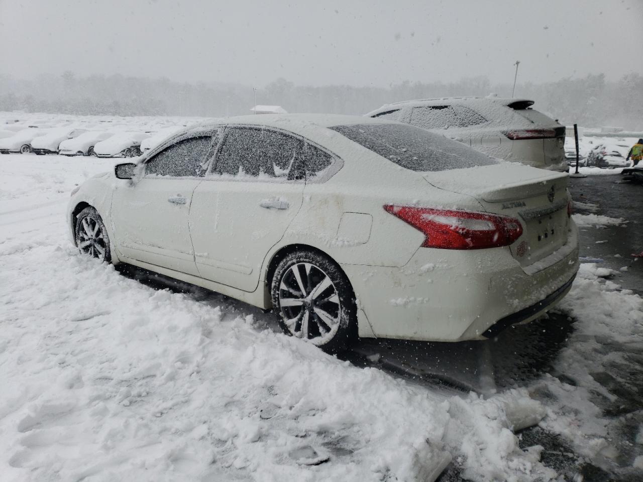 1N4AL3AP1GC206399 NISSAN ALTIMA 2016