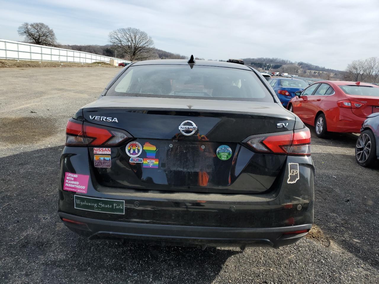 3N1CN8EV8ML837186 NISSAN VERSA 2021