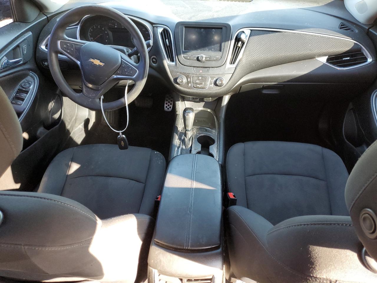 1G1ZE5ST8GF292686 CHEVROLET MALIBU 2016