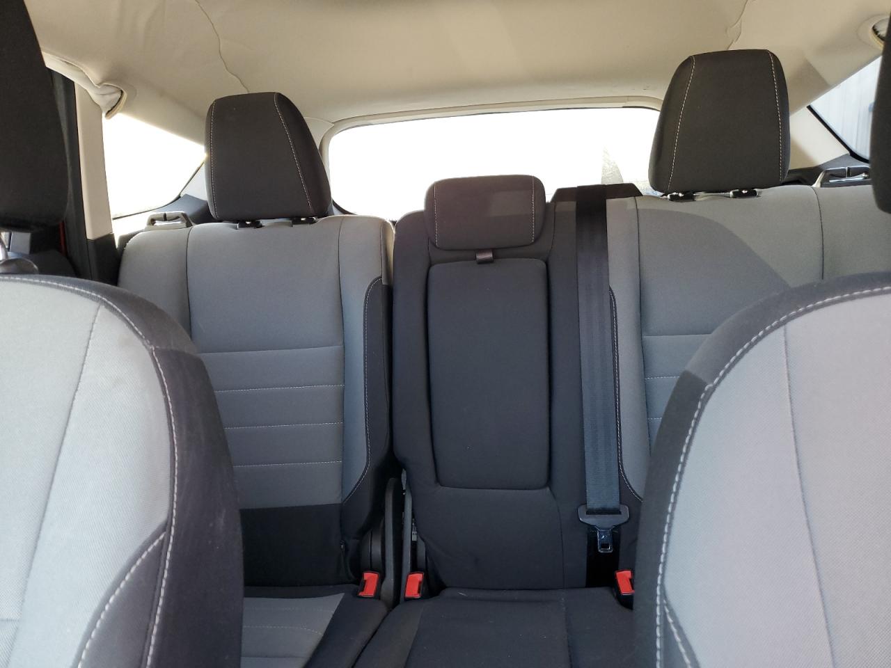 1FMCU9GX0GUA79905 FORD ESCAPE 2016