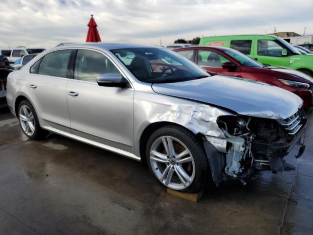 1VWCN7A3XEC072116 2014 Volkswagen Passat Sel