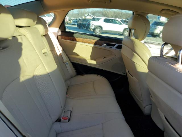 2015 HYUNDAI GENESIS 3. - KMHGN4JE2FU087365