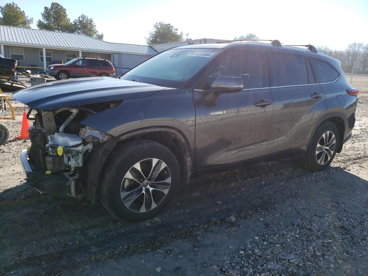 Lot #2471352976 2020 TOYOTA HIGHLANDER