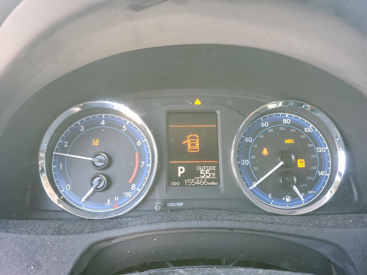 5YFBURHEXJP769064 TOYOTA COROLLA 2018