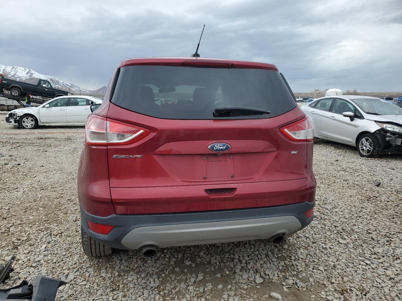 1FMCU0G72GUA77276 FORD ESCAPE 2016