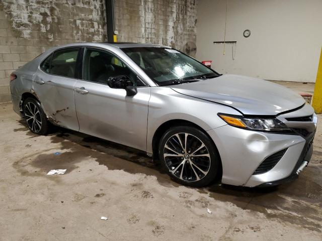 VIN 4T1B11HK2KU841245 2019 Toyota Camry, L no.4