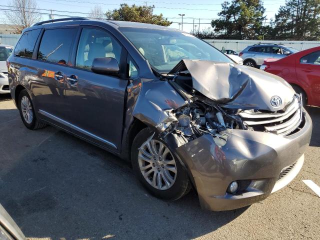 2015 TOYOTA SIENNA XLE - 5TDYK3DC9FS550936