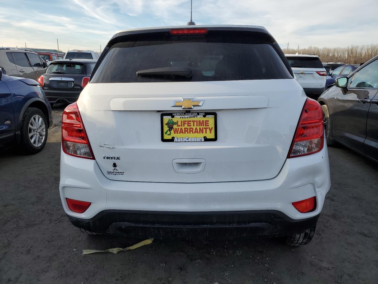 KL7CJKSB1LB322687 CHEVROLET TRAX 2020