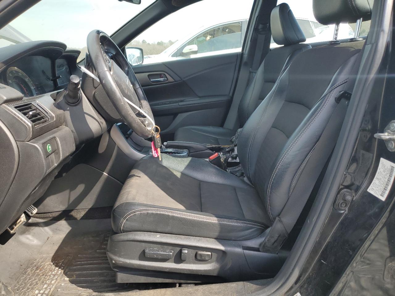 1HGCR2F54HA085689 HONDA ACCORD 2017