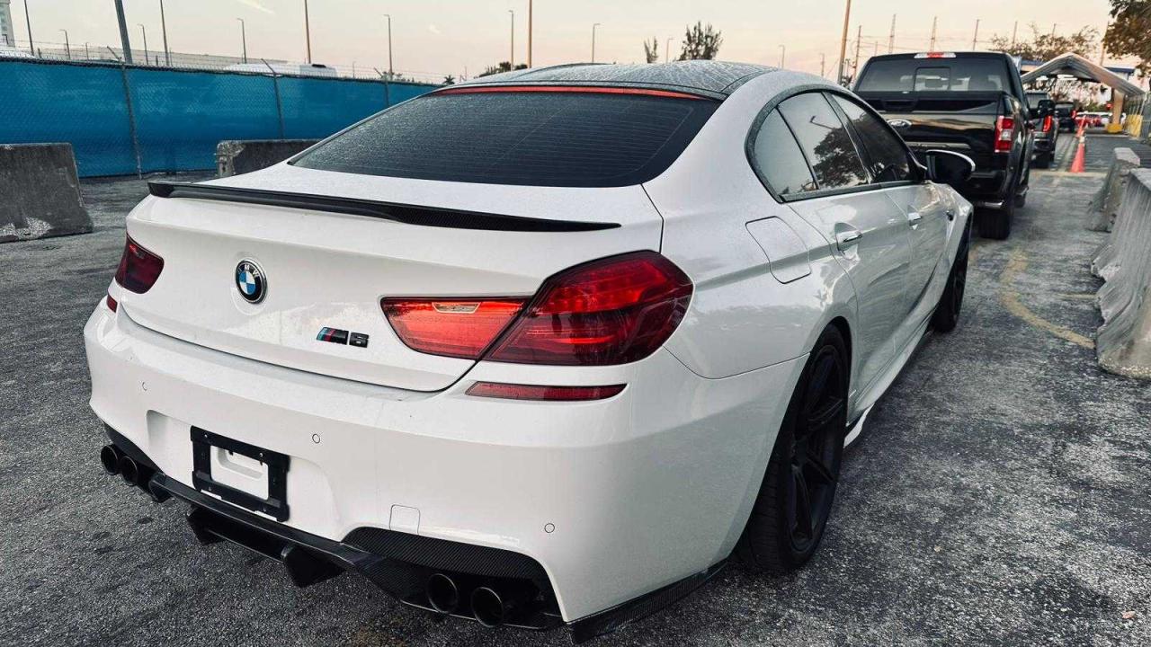 2015 BMW M6 Gran Coupe vin: WBS6C9C50FD467538