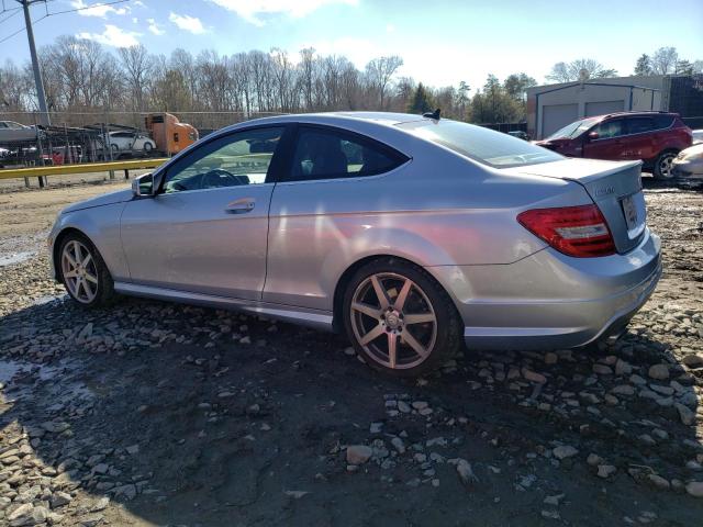 VIN WDDGJ4HBXDF945104 2013 Mercedes-Benz C-Class, 250 no.2