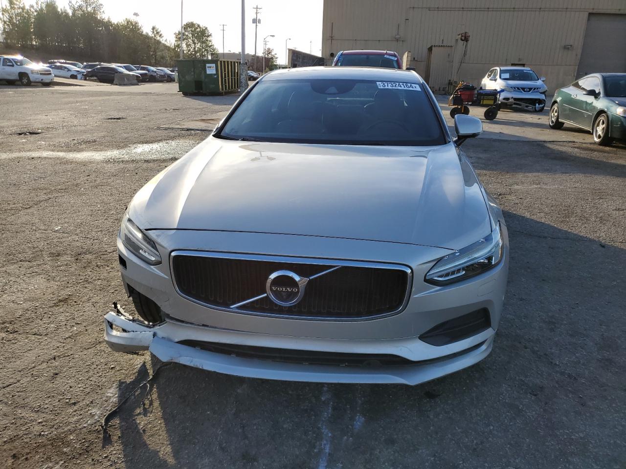 LVY982AK6JP020461 VOLVO S90 2018