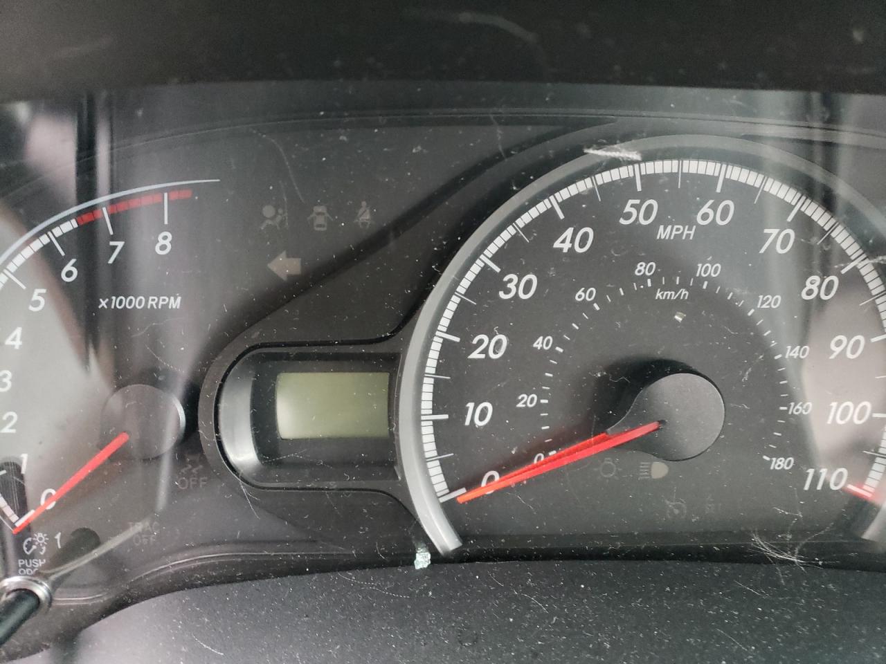 5TDKK3DC4BS009213 2011 Toyota Sienna Le