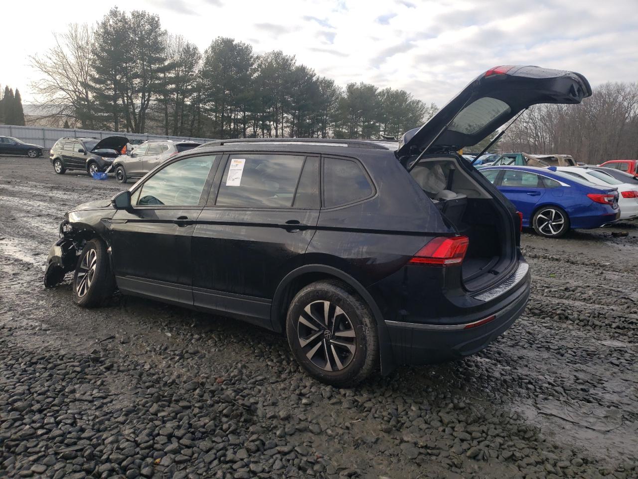 3VVRB7AX2PM065284 2023 Volkswagen Tiguan S