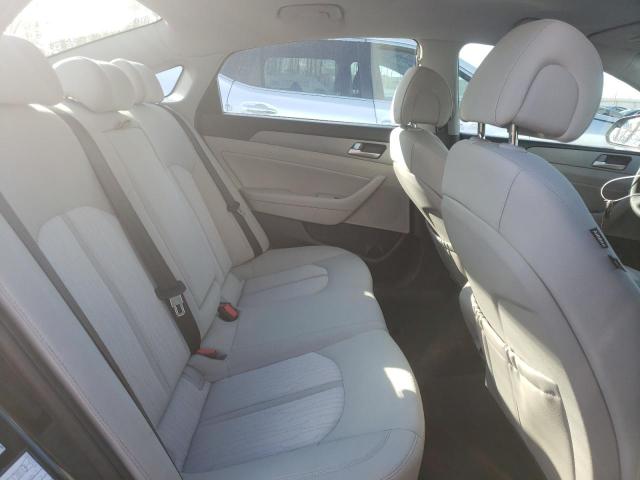 2017 Hyundai Sonata - Image 10